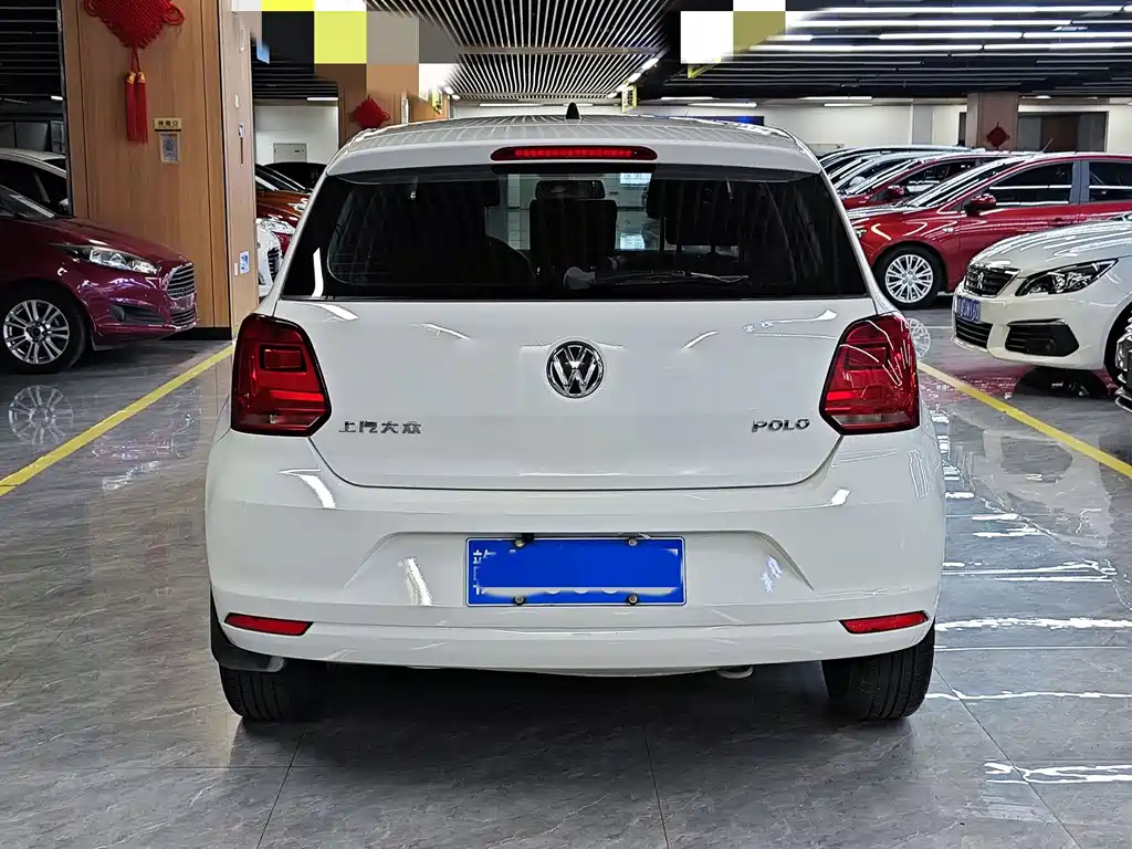Volkswagen Polo — миниатюра 6