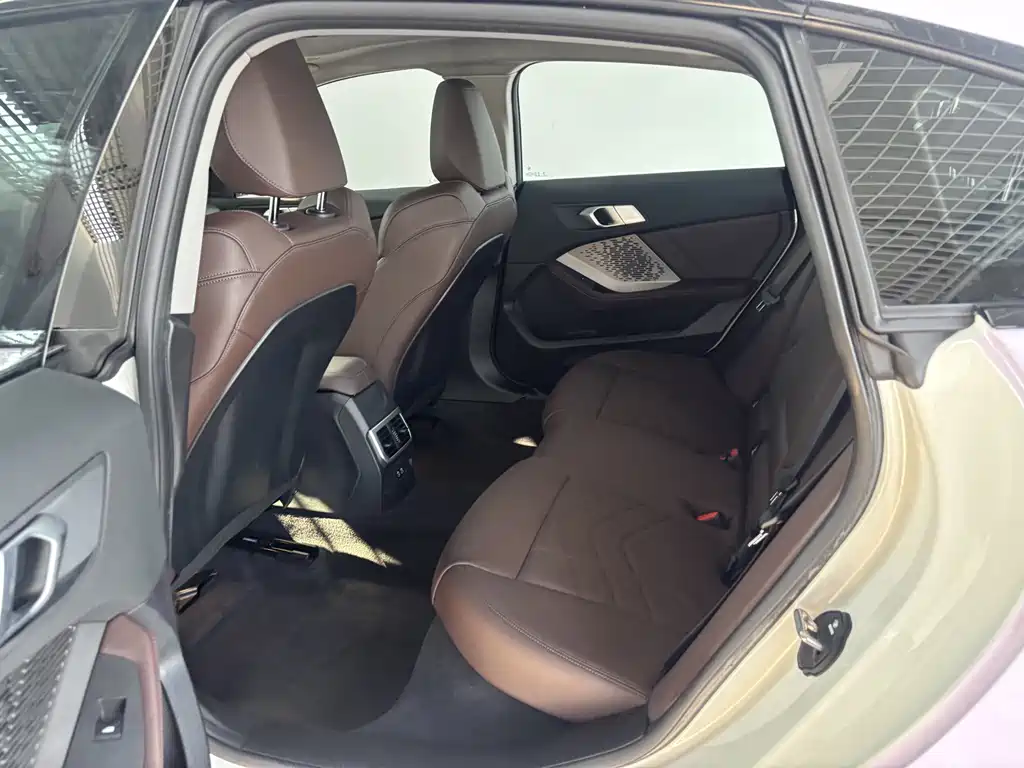 BMW 2 Series — миниатюра 19