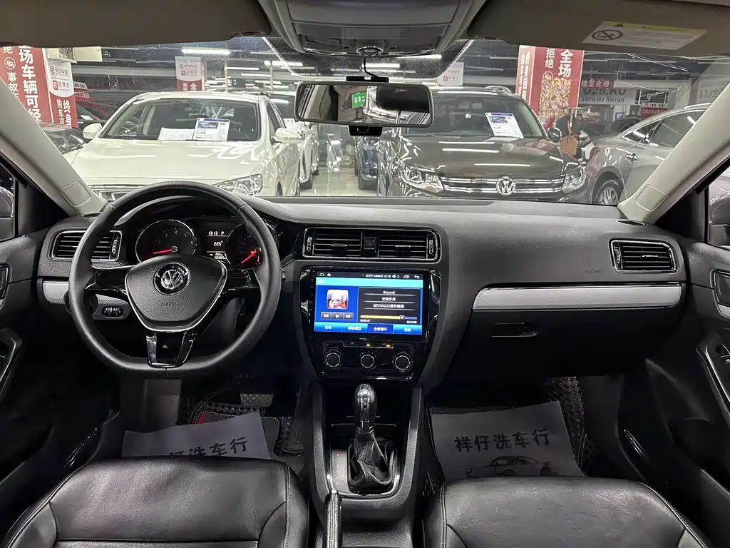 Volkswagen Sagitar — миниатюра 16