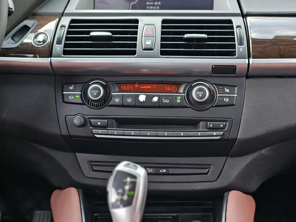 BMW X6 — миниатюра 9