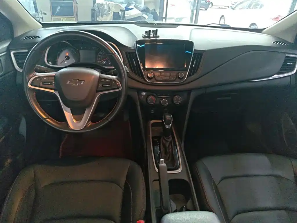 Chevrolet Monza — миниатюра 10