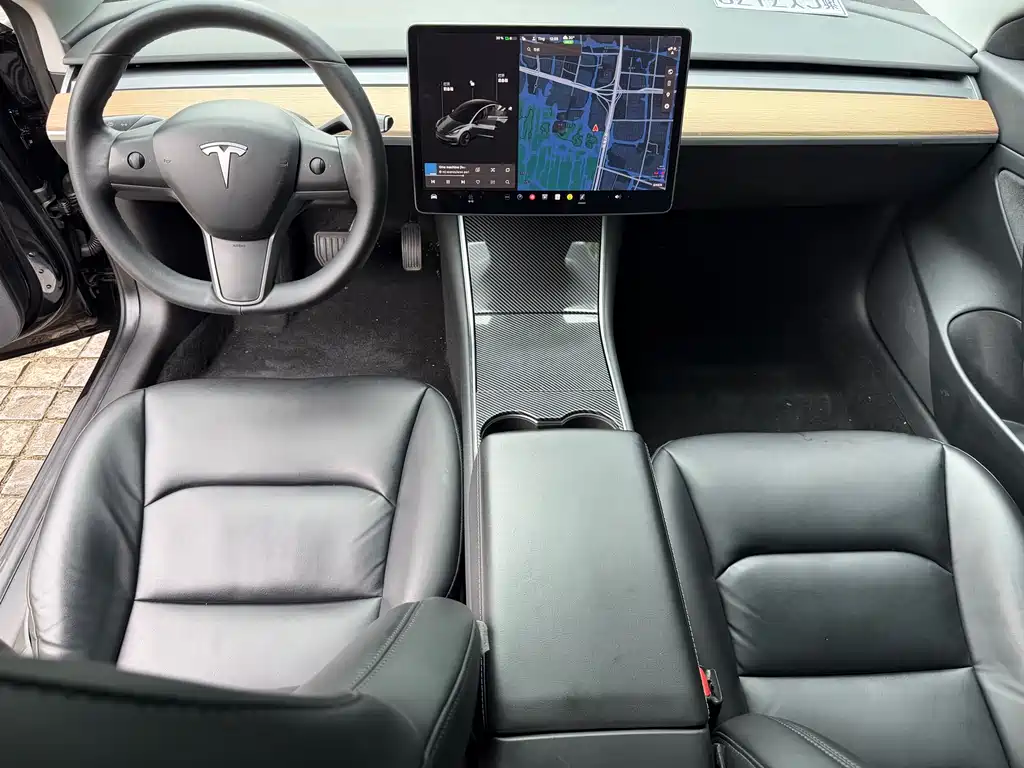 Tesla Model 3 — фотографии объявления, Фото 5