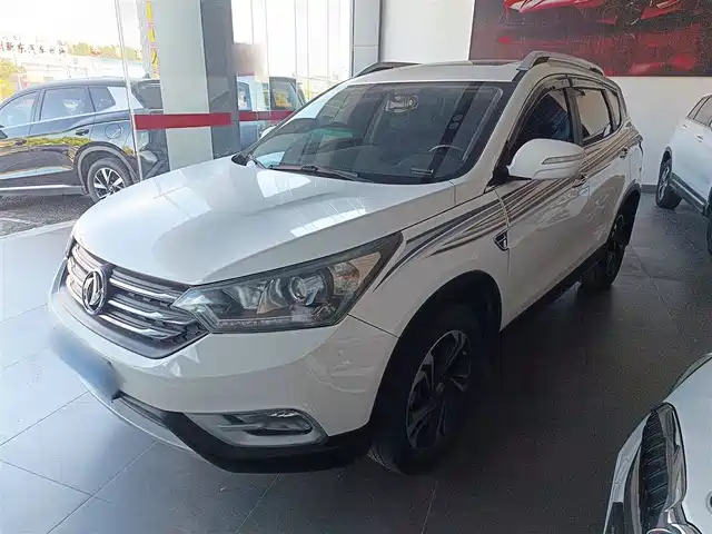 DONGFENG  AX7 2017