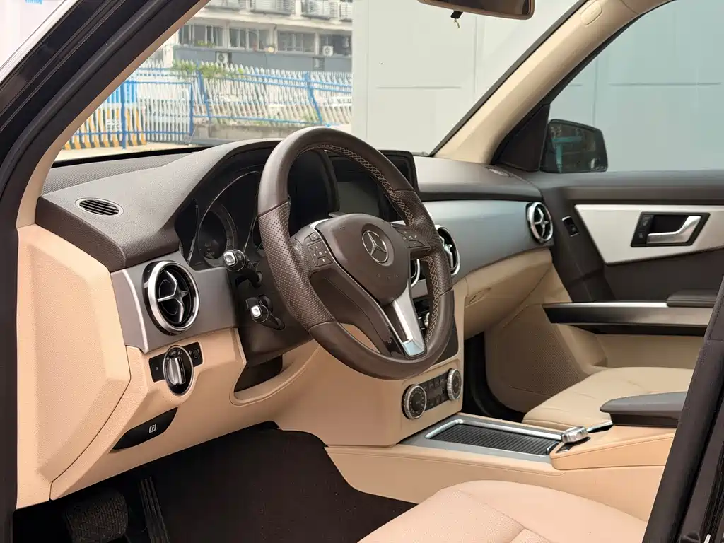 Mercedes-Benz GLK-Class — миниатюра 5