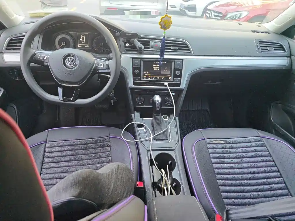 Volkswagen Lamando — миниатюра 10