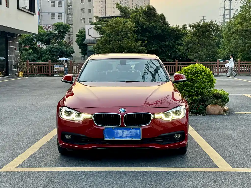 BMW 3 Series — миниатюра 3