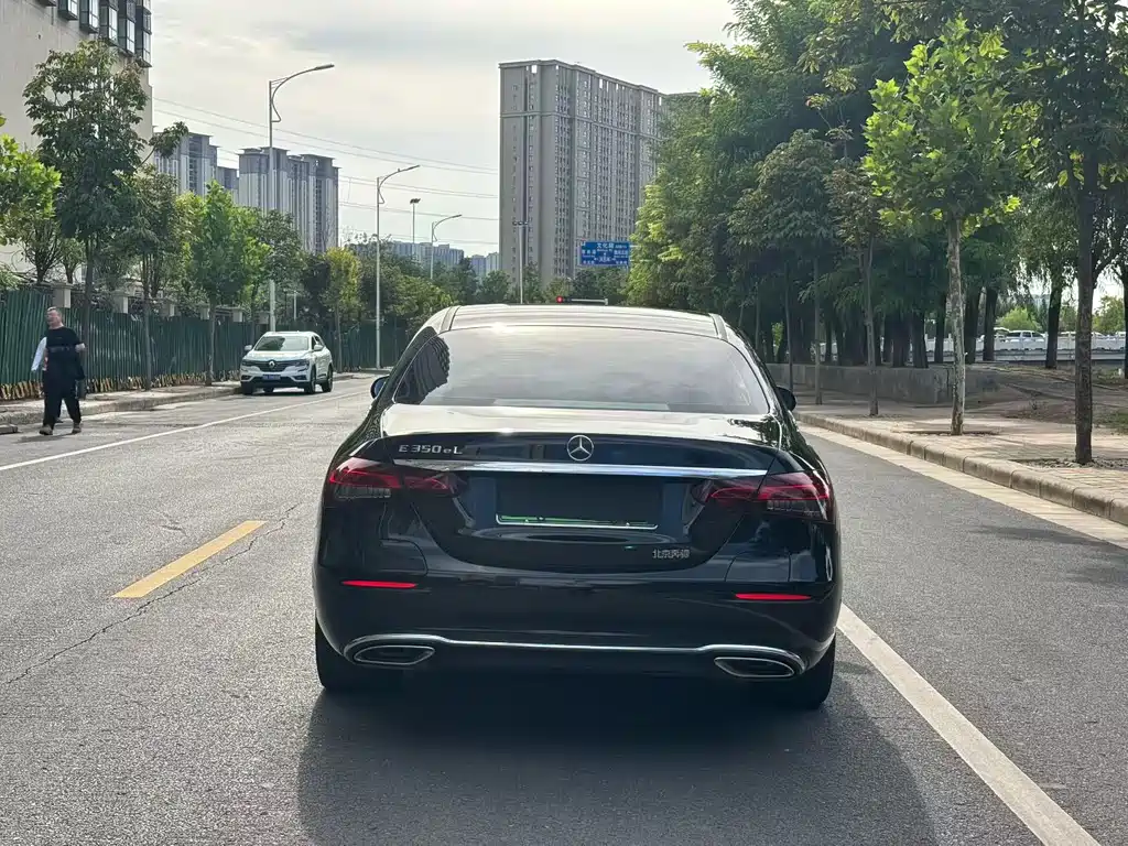 Mercedes-Benz E-Class New Energy — миниатюра 8