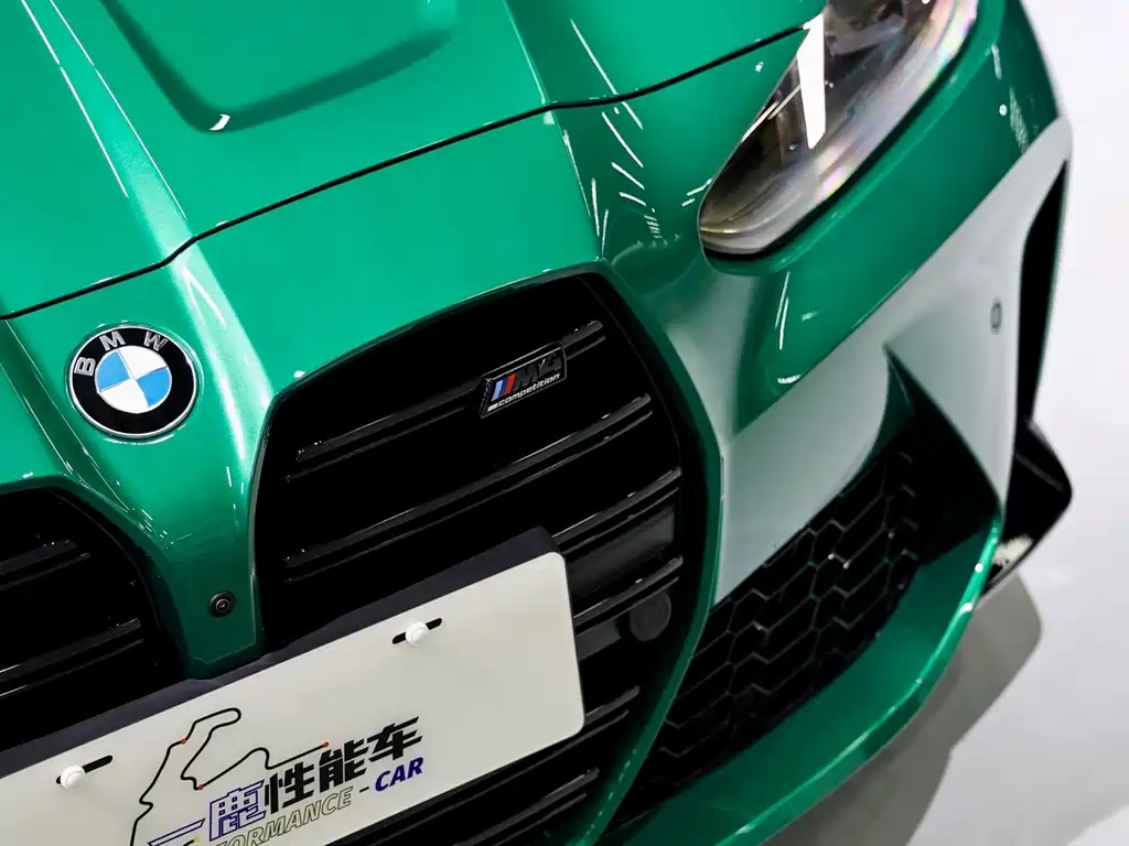 BMW M4 — миниатюра 10