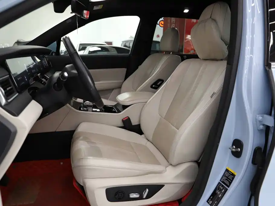 Li Auto Li ONE — миниатюра 6