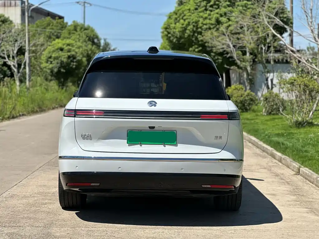 NIO ES8 — миниатюра 5