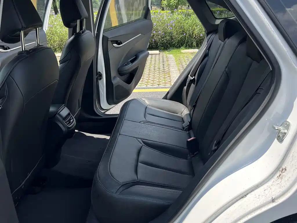 Buick Excelle — миниатюра 9