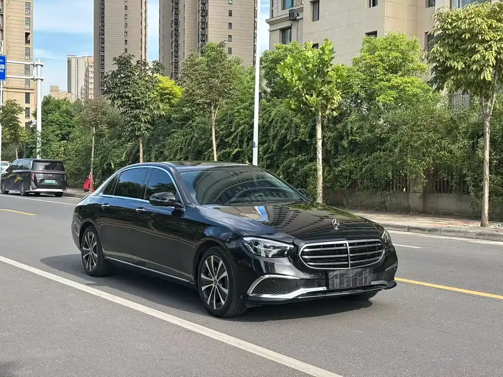Mercedes-Benz E-Class New Energy — миниатюра 3