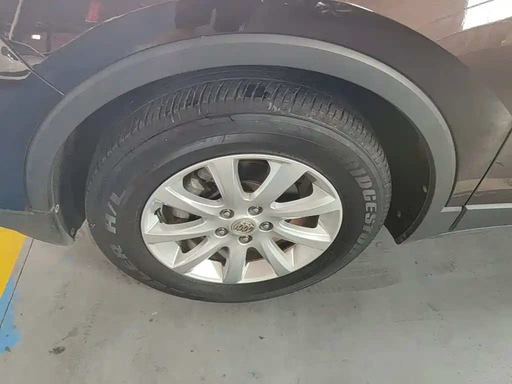 Buick Envision Plus — миниатюра 23