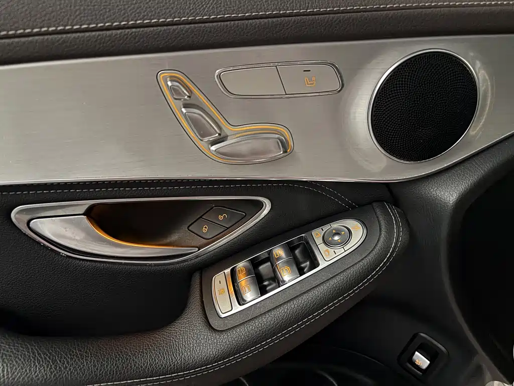 Mercedes-Benz GLC — миниатюра 13