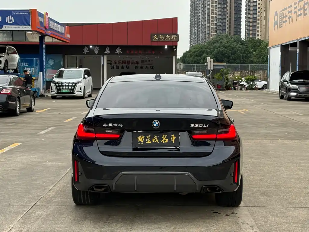 BMW 3 Series — миниатюра 19