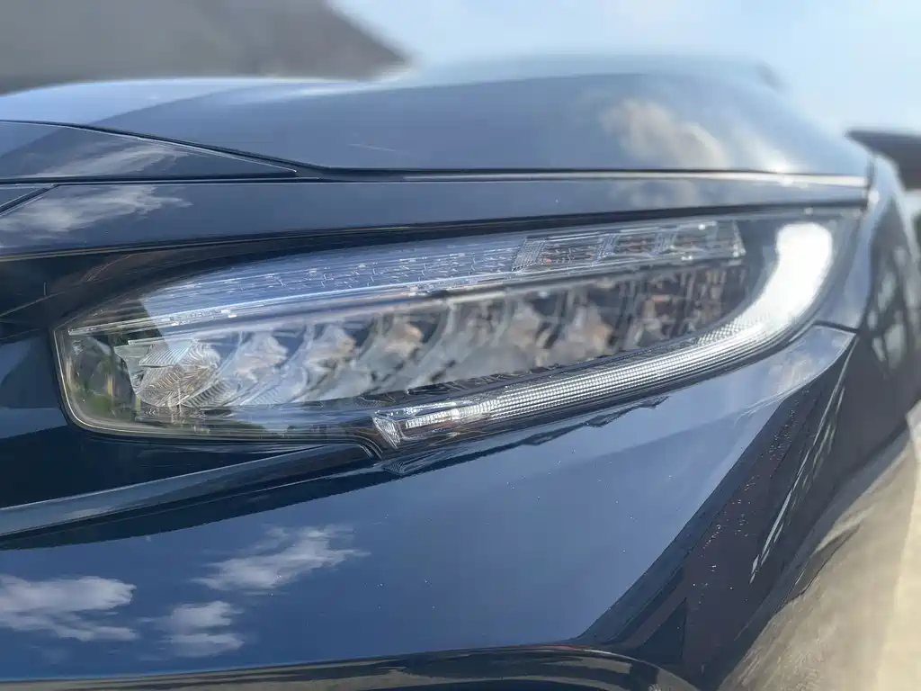 Honda Civic — миниатюра 17