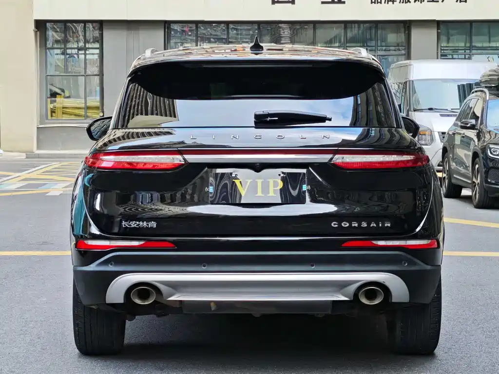 Lincoln Corsair — миниатюра 8
