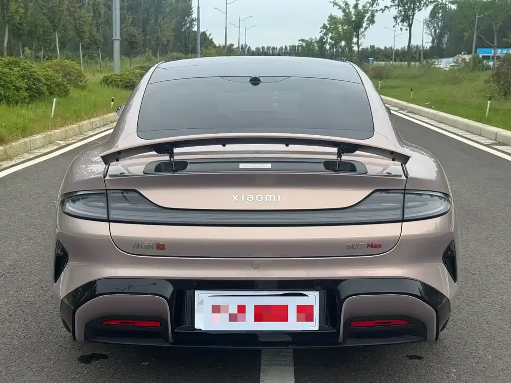 Xiaomi SU7 — миниатюра 8