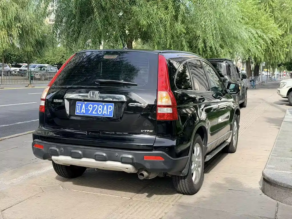 Honda CR-V — миниатюра 5
