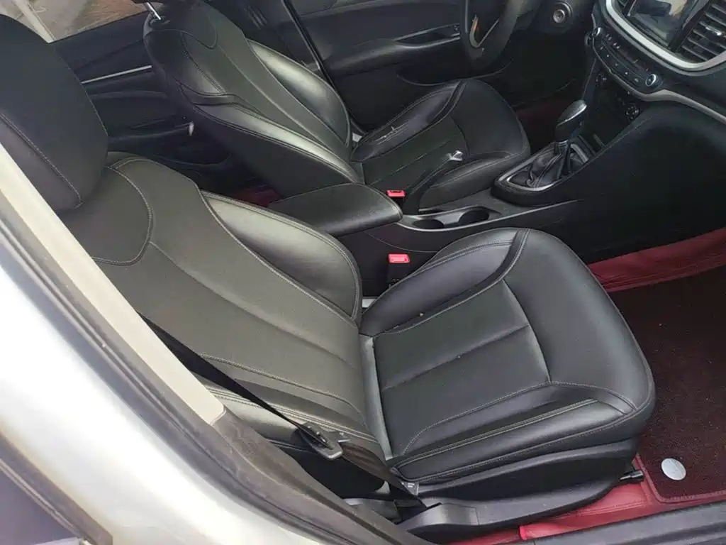 Buick Excelle — миниатюра 25