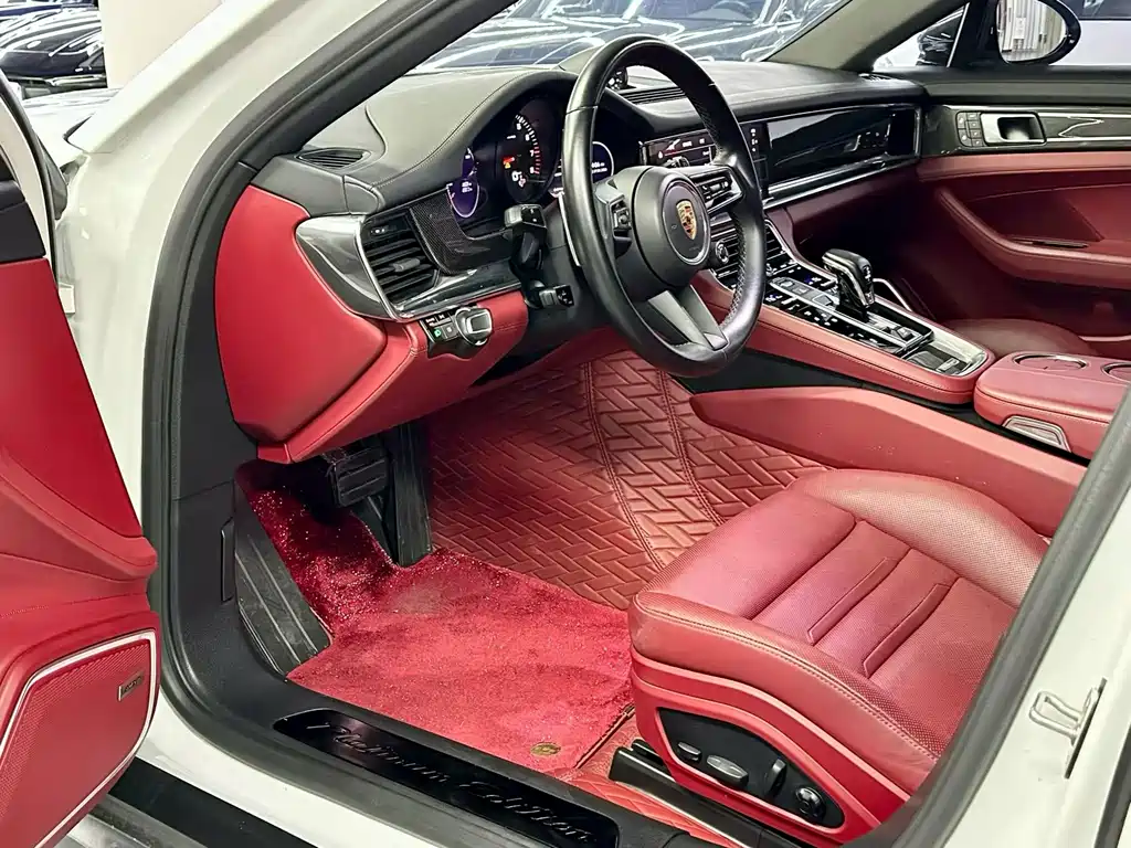 Porsche Panamera — миниатюра 4