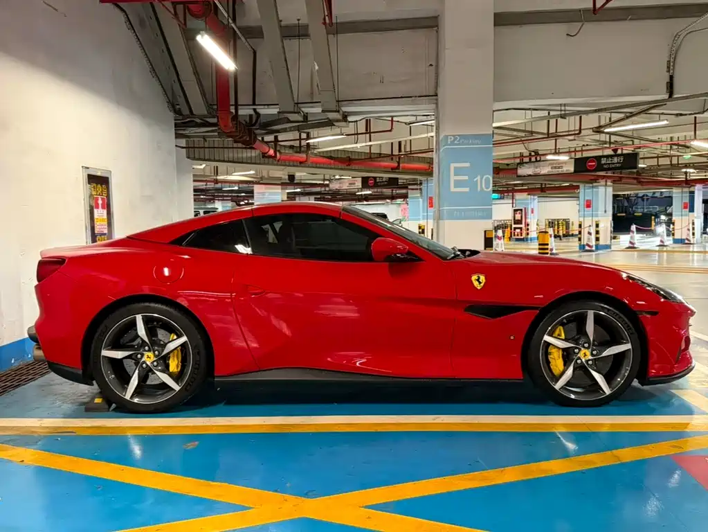 FERRARI PORTOFINO
