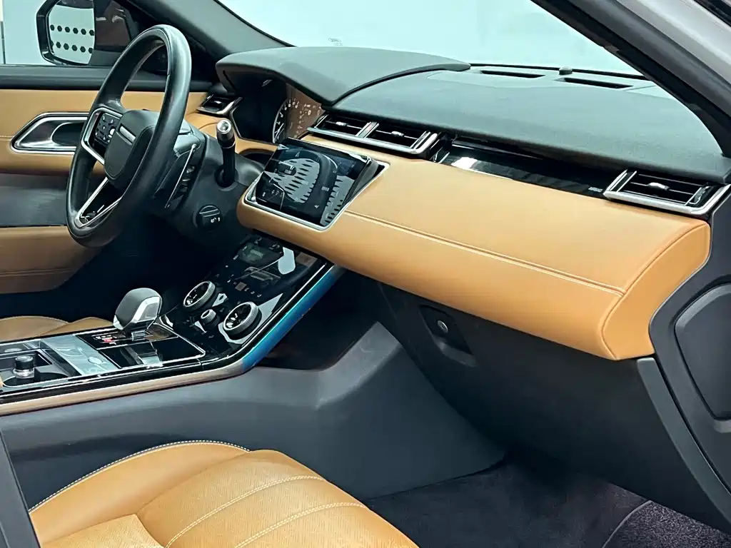 Land Rover Velar — миниатюра 11