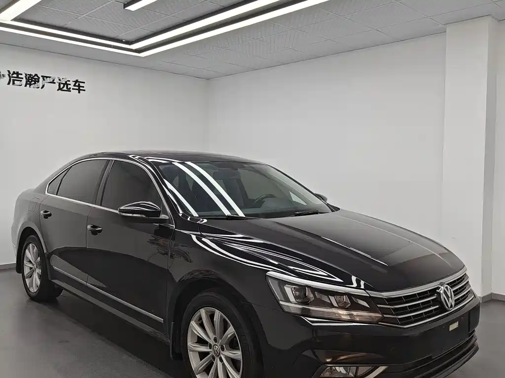 Volkswagen Passat 2016 330TSI DSG