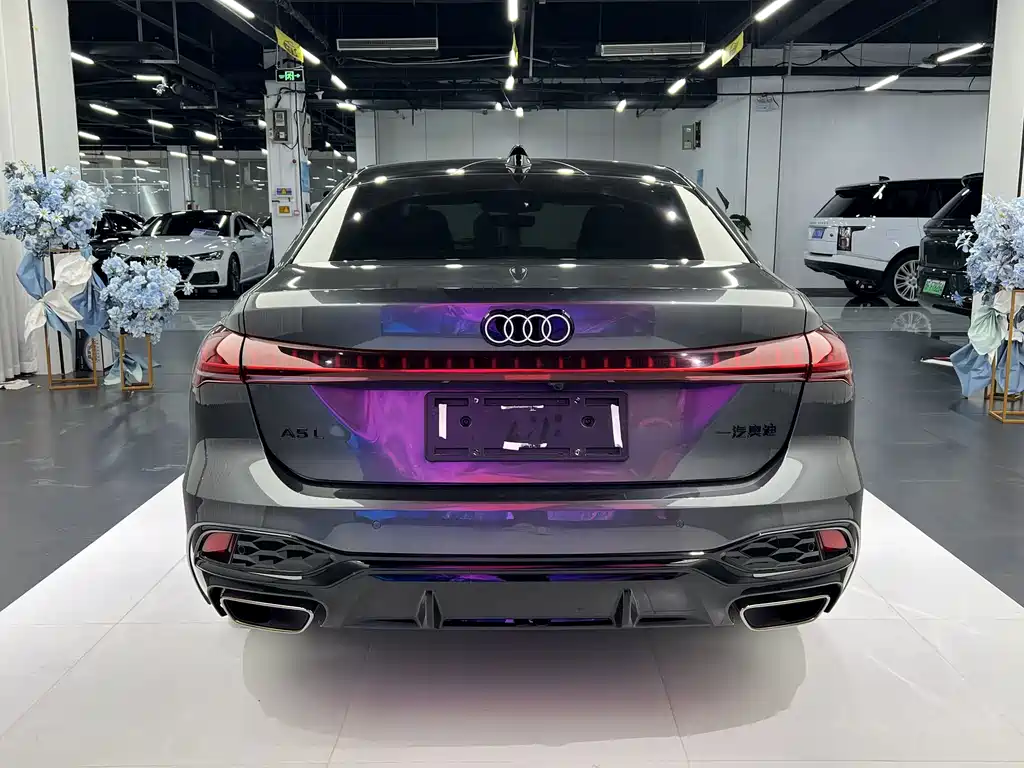 Audi A5L — миниатюра 10