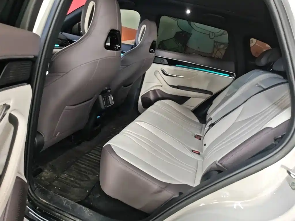 BYD PLUS New Energy — миниатюра 17