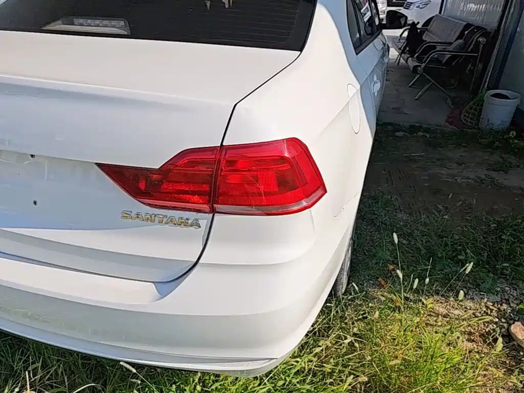 Volkswagen Santana — миниатюра 8