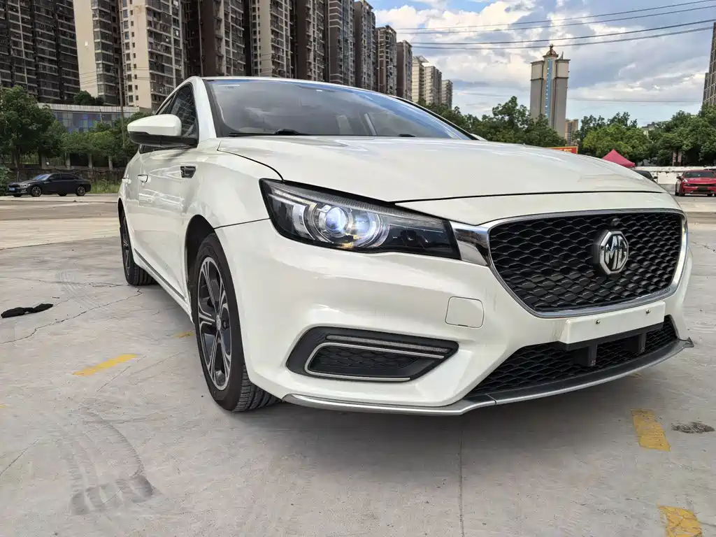 MG MG6 — миниатюра 3