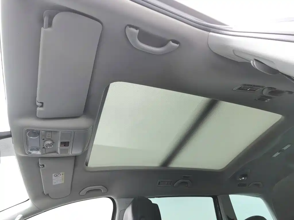 Volkswagen Sharan — миниатюра 14
