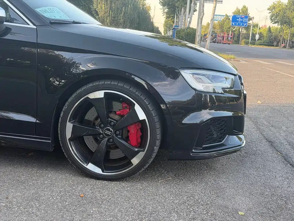 Audi RS 3 — миниатюра 11