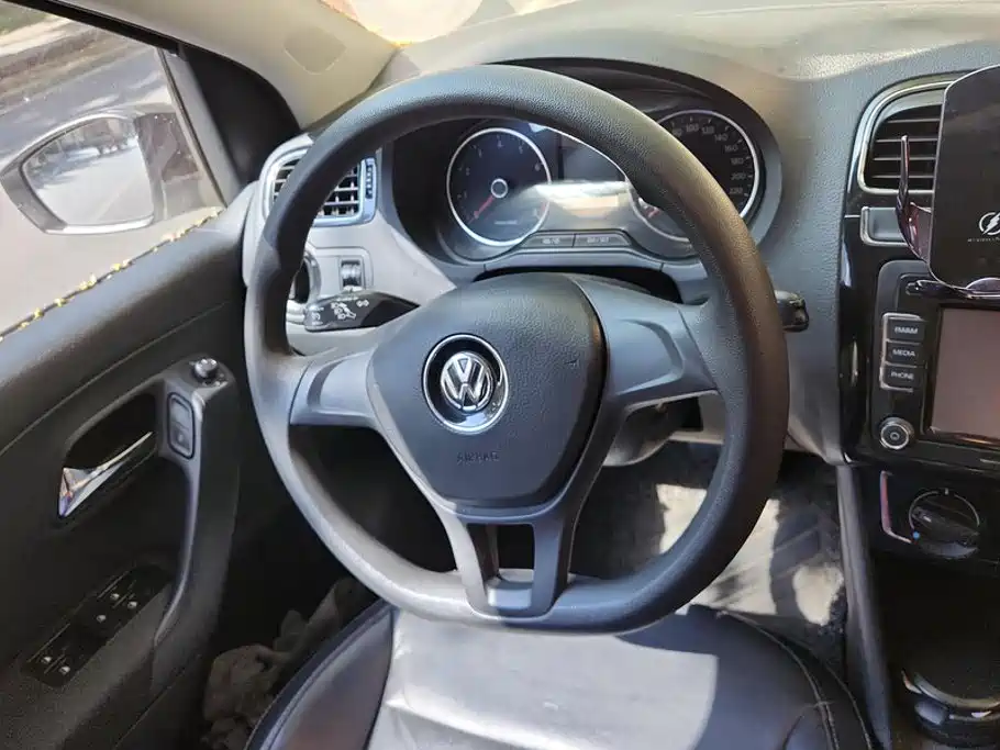 Volkswagen Polo — миниатюра 15