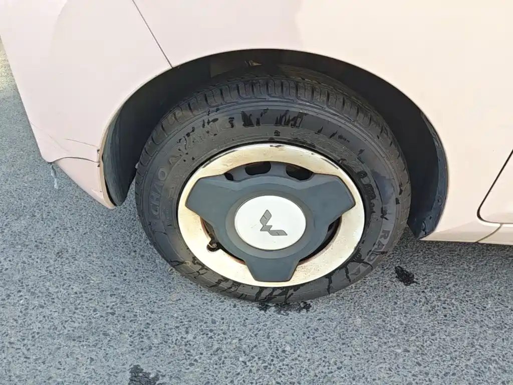 Wuling MINIEV — миниатюра 23