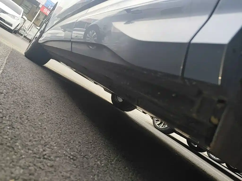 Audi Q4 e-tron — миниатюра 22