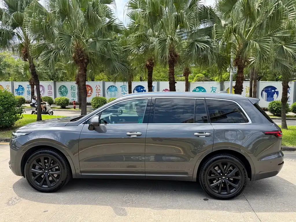 Li Auto Li ONE — миниатюра 7