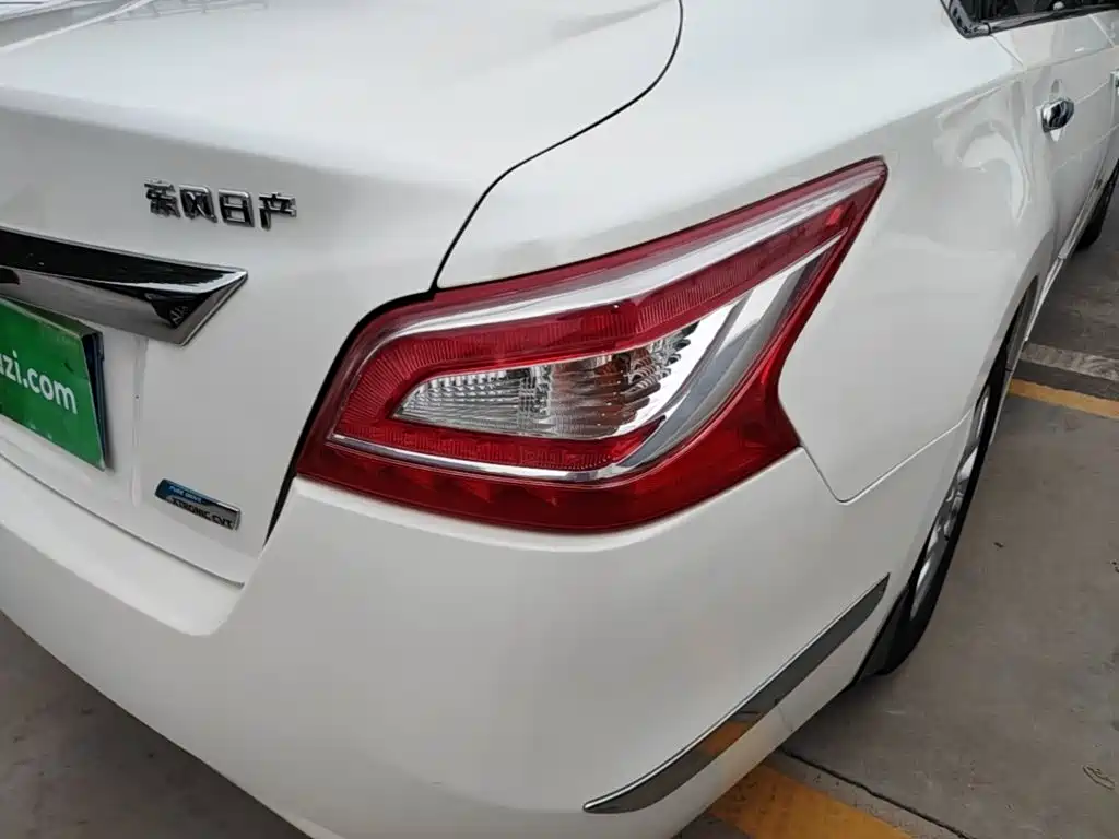 Nissan Teana — миниатюра 8