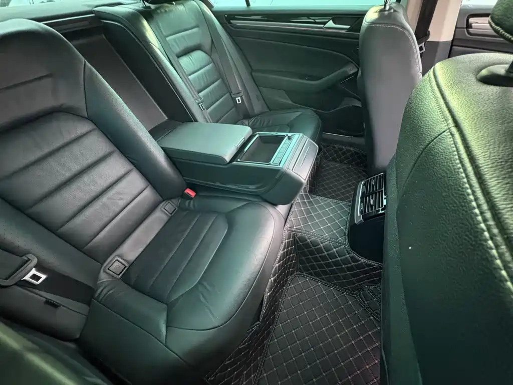 Volkswagen Phideon — миниатюра 13