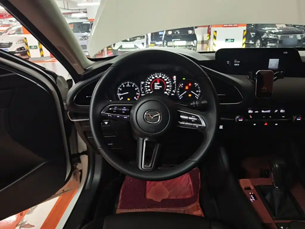 Mazda 3 Axela — миниатюра 11