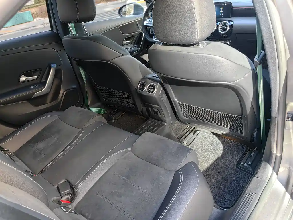 MERCEDES-BENZ A CLASS