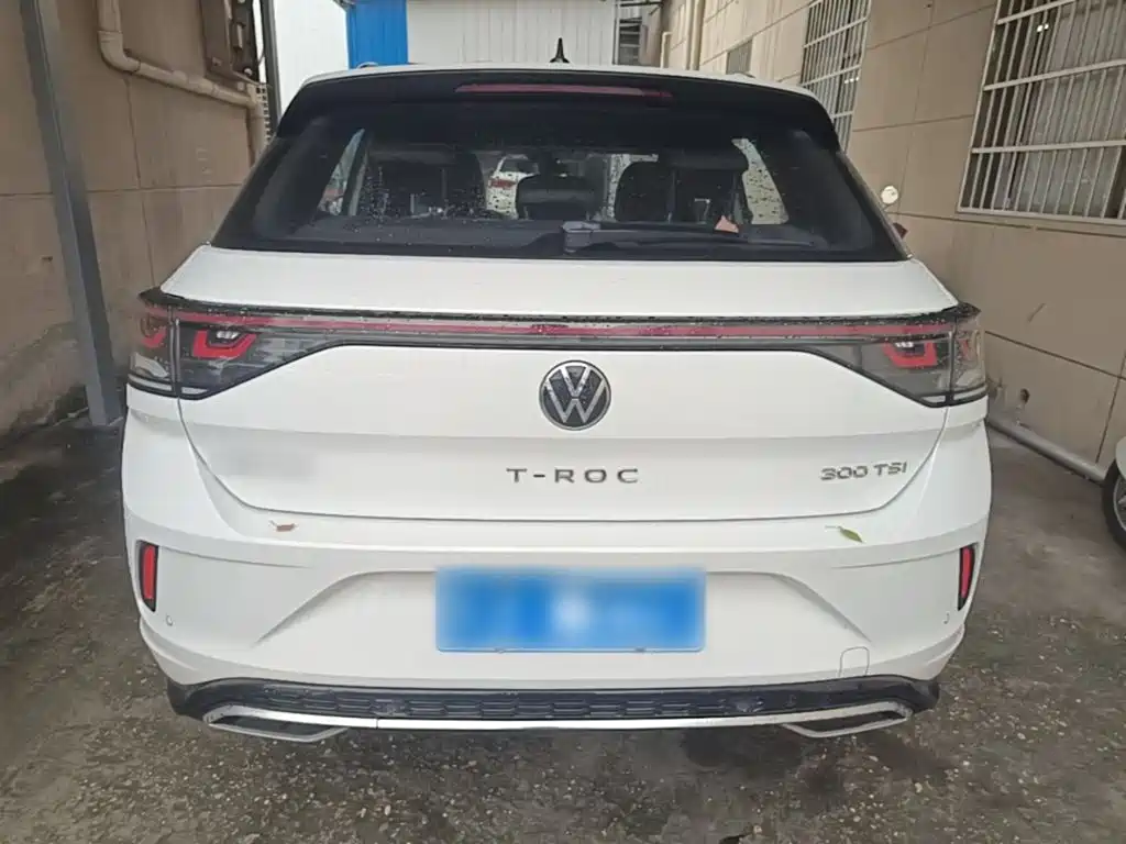 Volkswagen T-Roc 2025 300TSI DSG