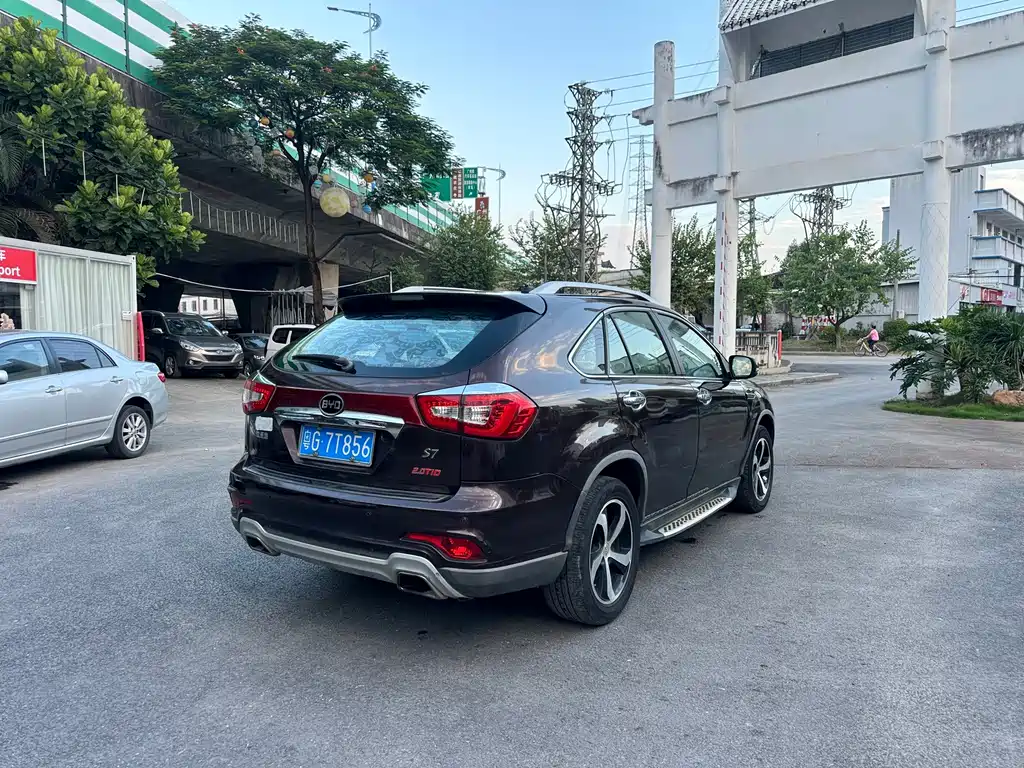 BYD S7 — миниатюра 5