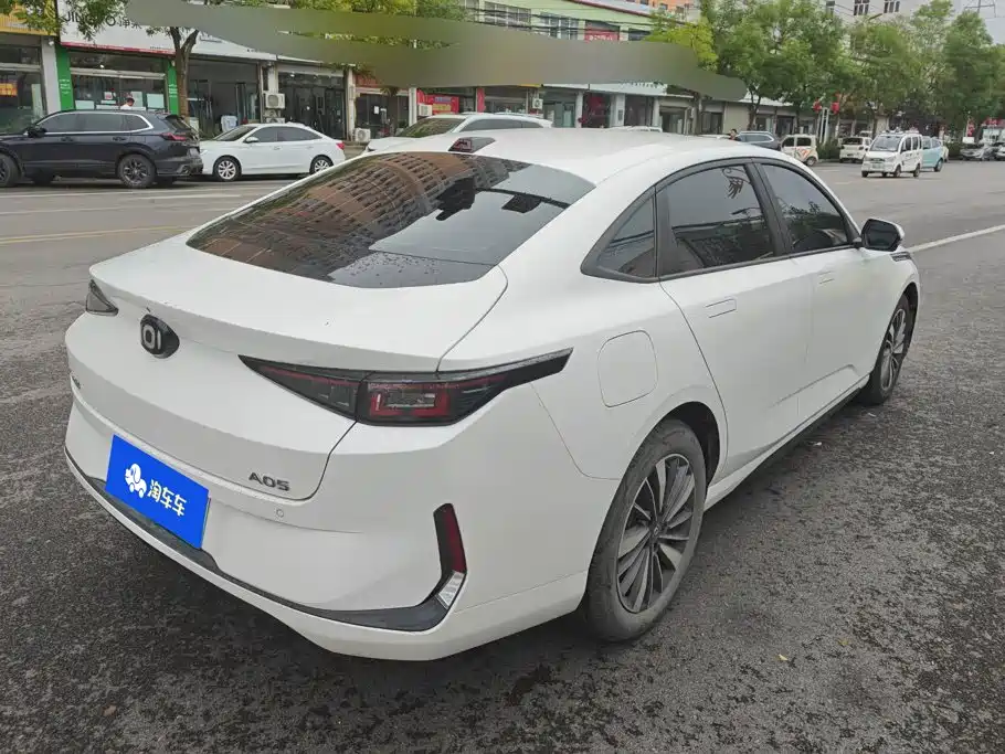 Qiyuan 长安启源A05经典 — миниатюра 3