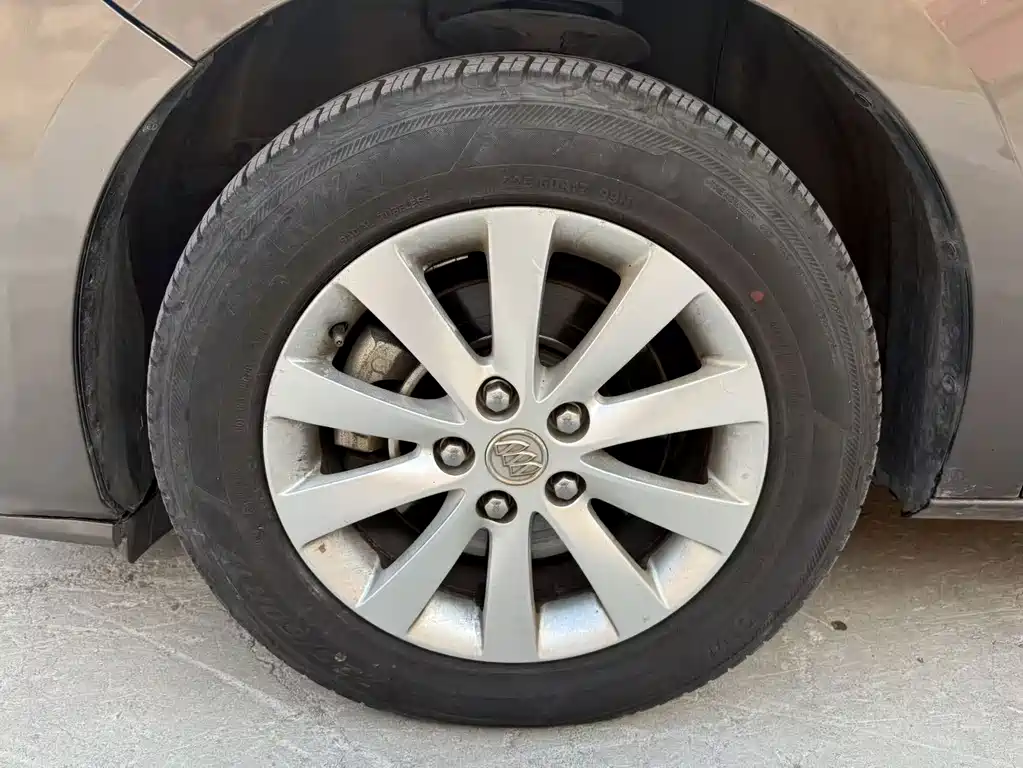 Buick GL8 — миниатюра 15