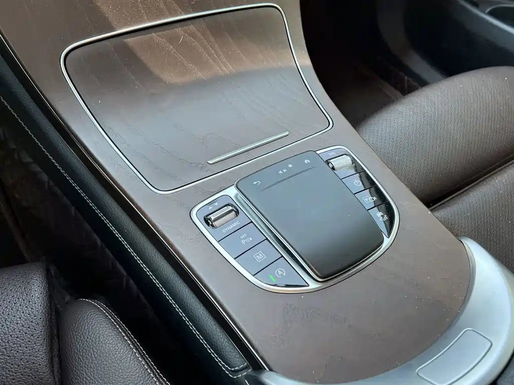 Mercedes-Benz GLC — миниатюра 5