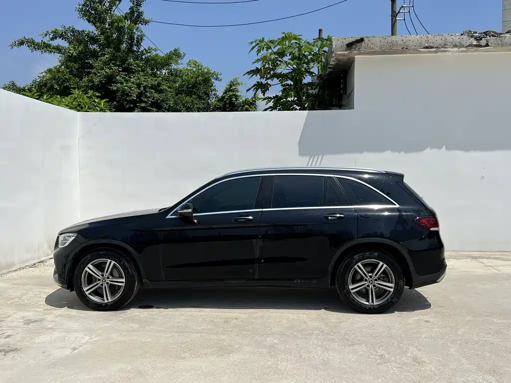 Mercedes-Benz GLC — миниатюра 9