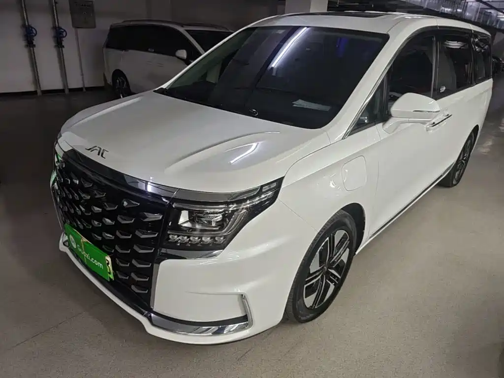 JAC Refine Refine RF8 PHEV