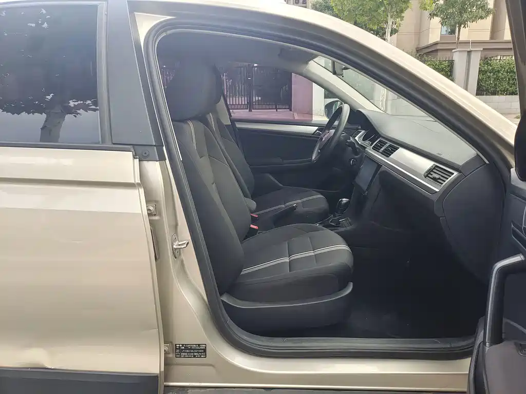 Volkswagen C-Trek — миниатюра 8